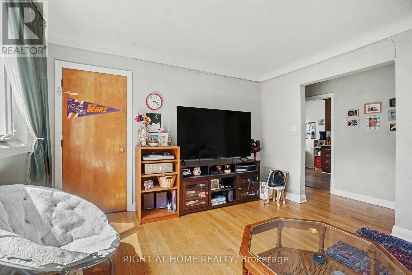 1-707 Edison Avenue, Ottawa, ON, K2A 1W2 - 5