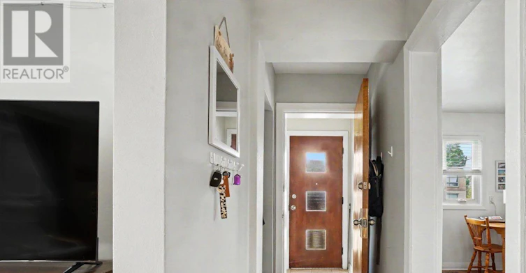 1-707 Edison Avenue, Ottawa, ON, K2A 1W2 - 3