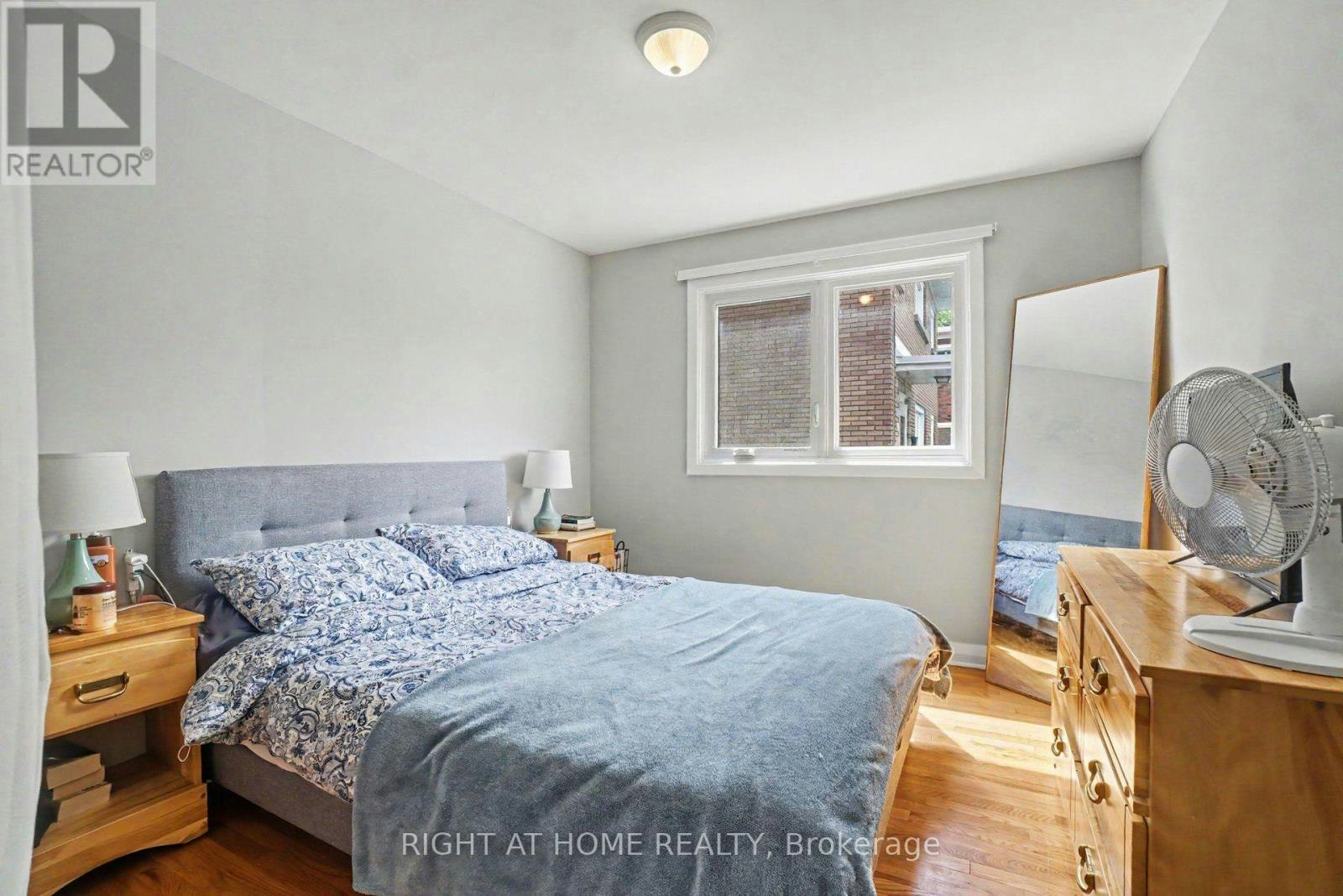 1-707 Edison Avenue, Ottawa, ON, K2A 1W2 - 8