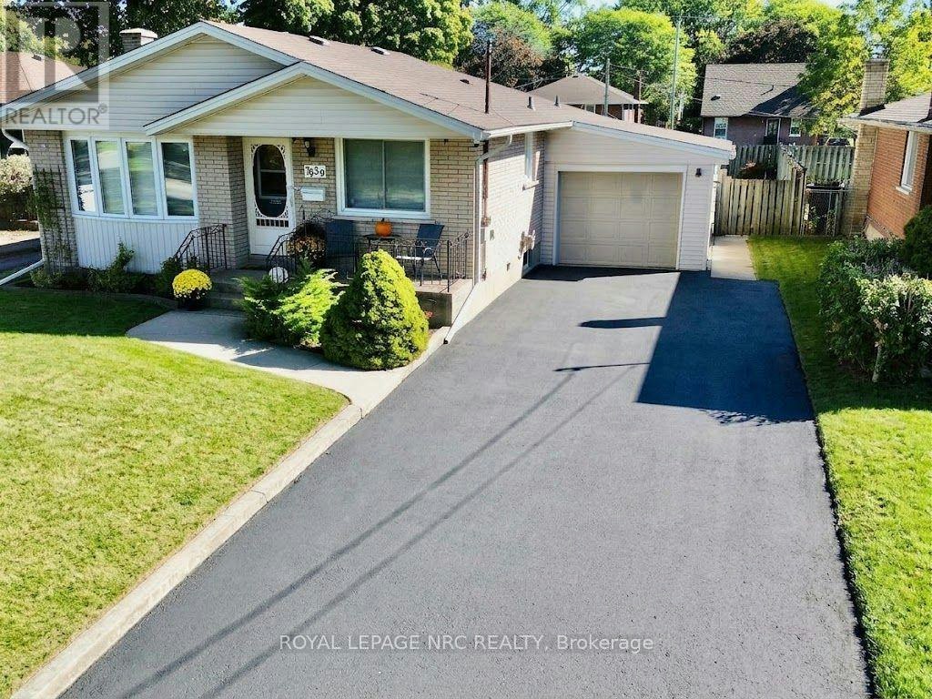 7030 Whitman Avenue, Niagara Falls, ON, L2G 5B6