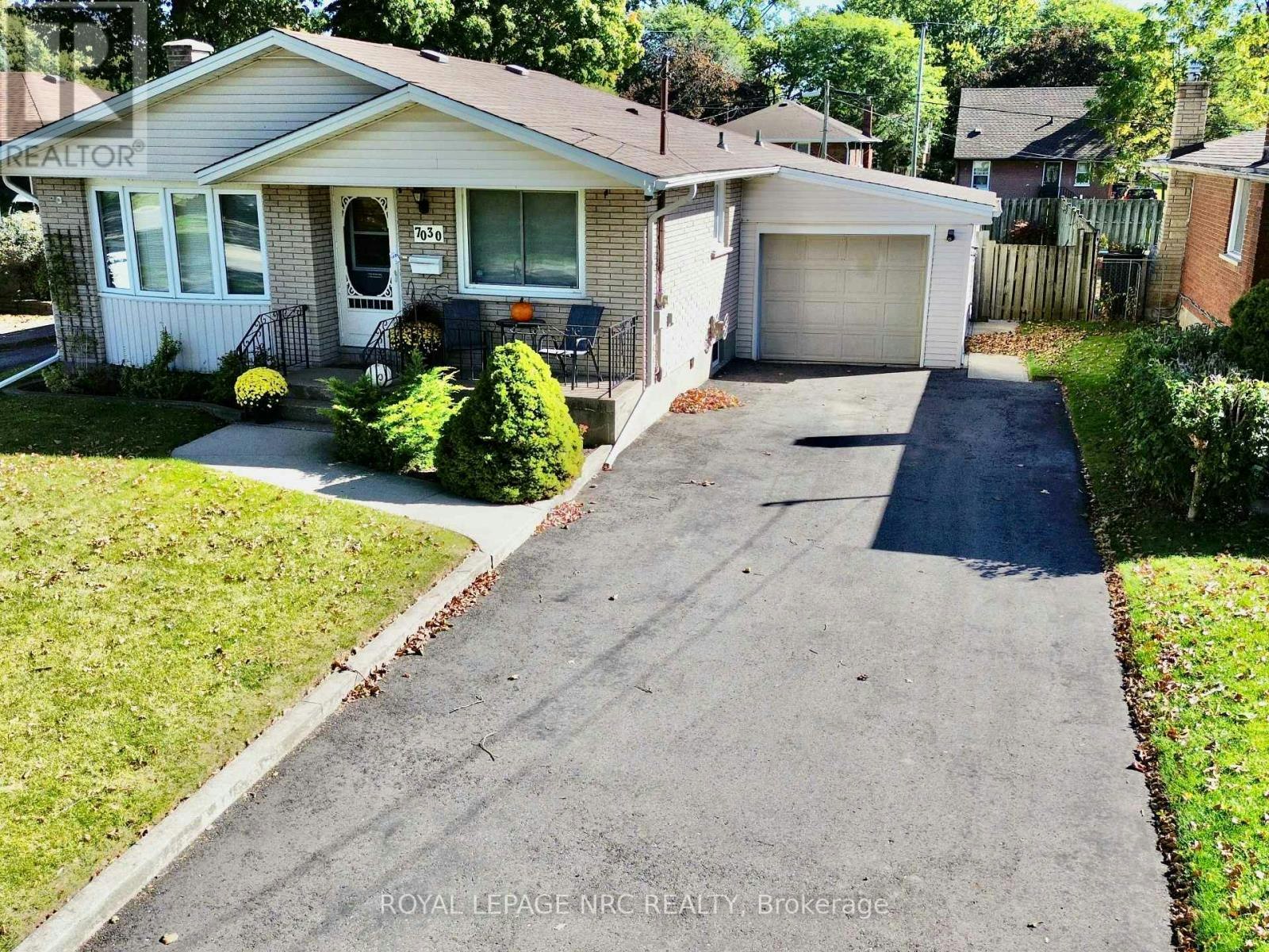 7030 Whitman Avenue, Niagara Falls, ON, L2G 5B6