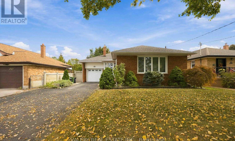 305 Renforth Drive