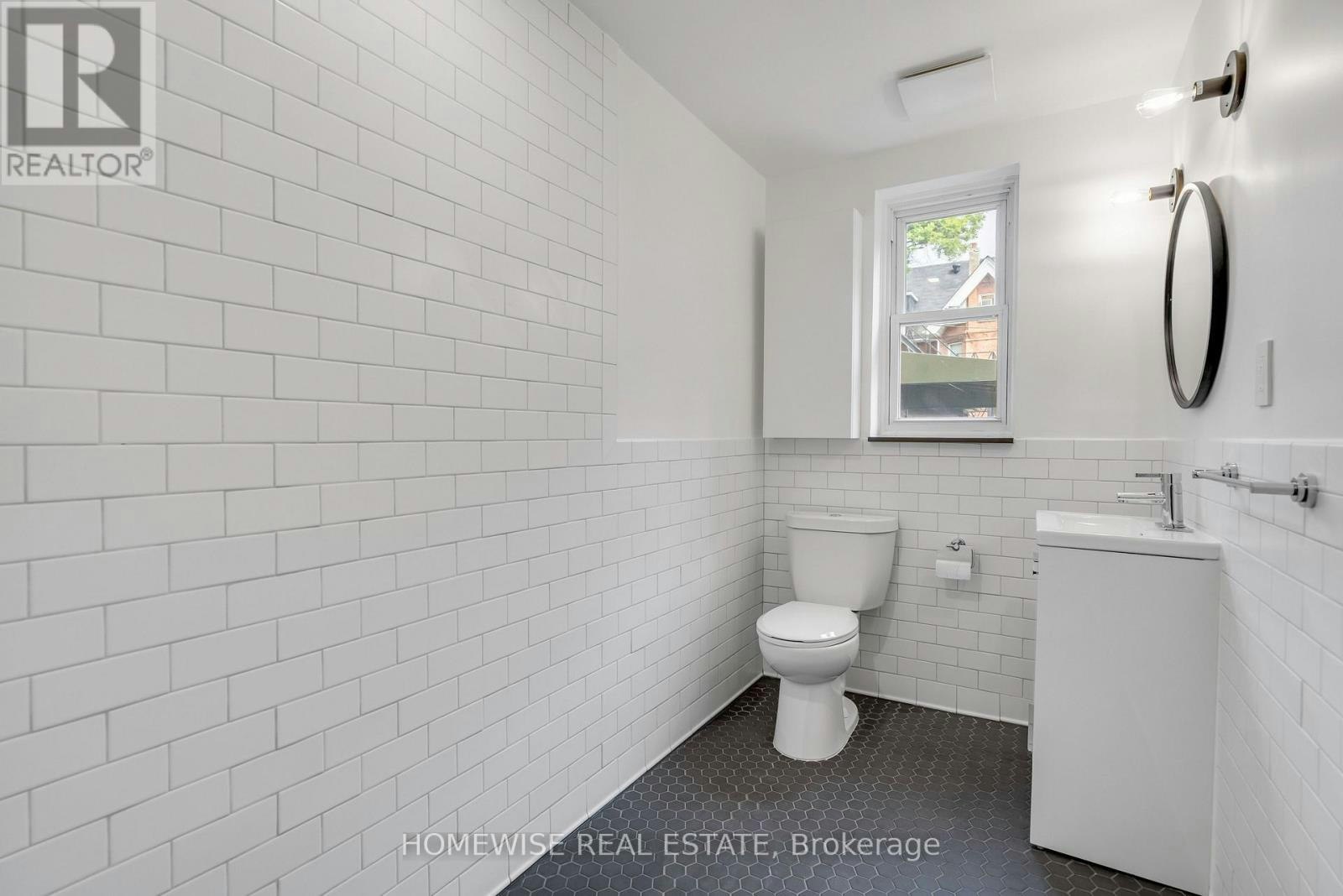 203-1340 King Street W, Toronto, ON, M6K 1H1 - 15
