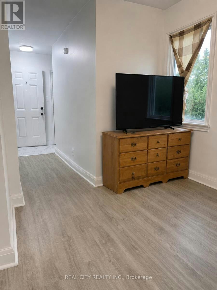 117A-117 Service Road NORTH, Oakville, ON, L6H 1A3 3
