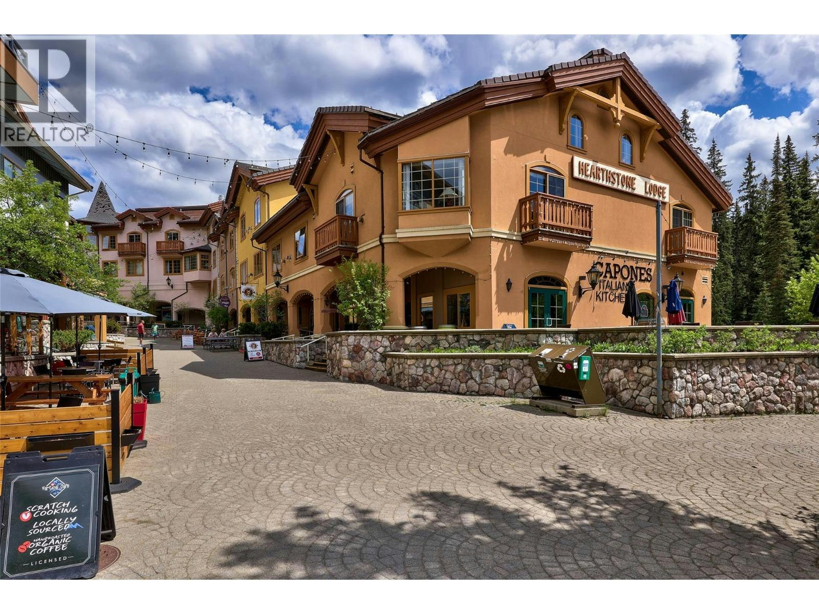 323-3170 Creekside Way, Sun Peaks, BC, V0E 5N0
