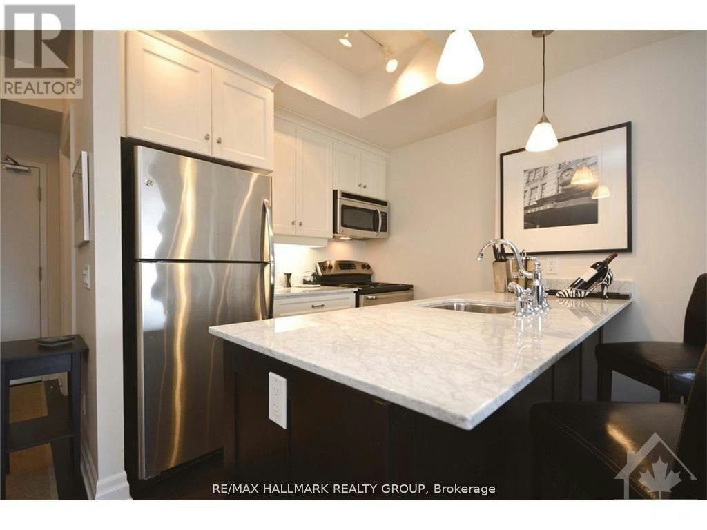 302-245 Kent Street, Ottawa, ON, K2P 0A5 - 9