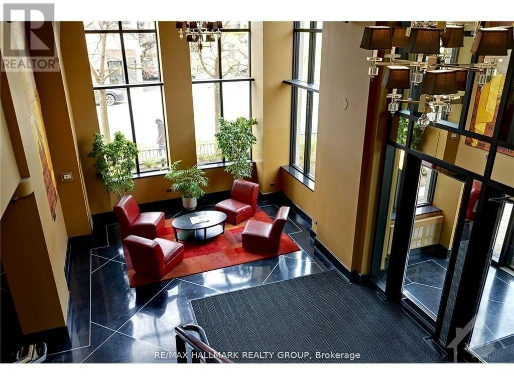 302-245 Kent Street, Ottawa, ON, K2P 0A5 - 5