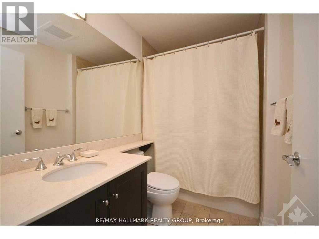 302-245 Kent Street, Ottawa, ON, K2P 0A5 - 14