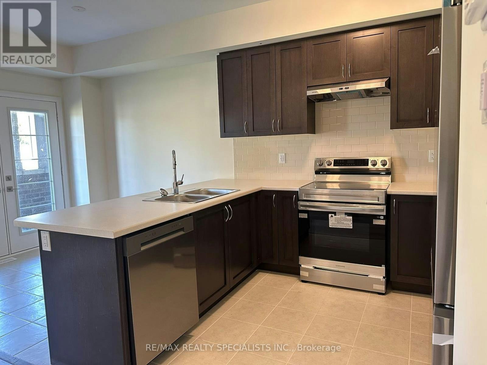 90-660 Colborne Street, Brant, ON, N3T 0Y7 - 8