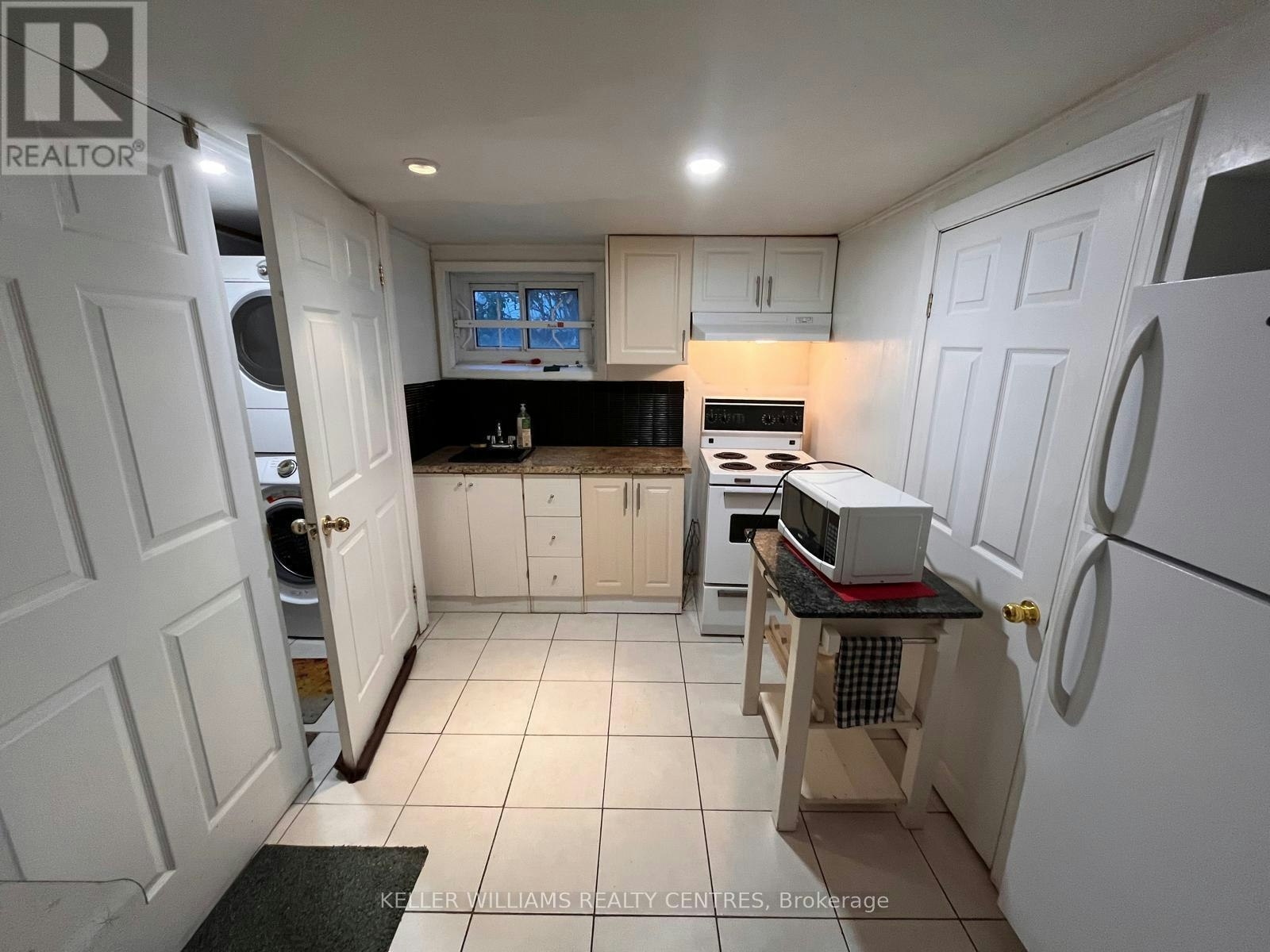 LOWER-30 Glen Everest Road, Toronto, ON, M1N 1J3 - 6
