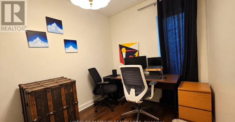 123-25 Turntable Crescent, Toronto, ON, M6H 4K8 - 13