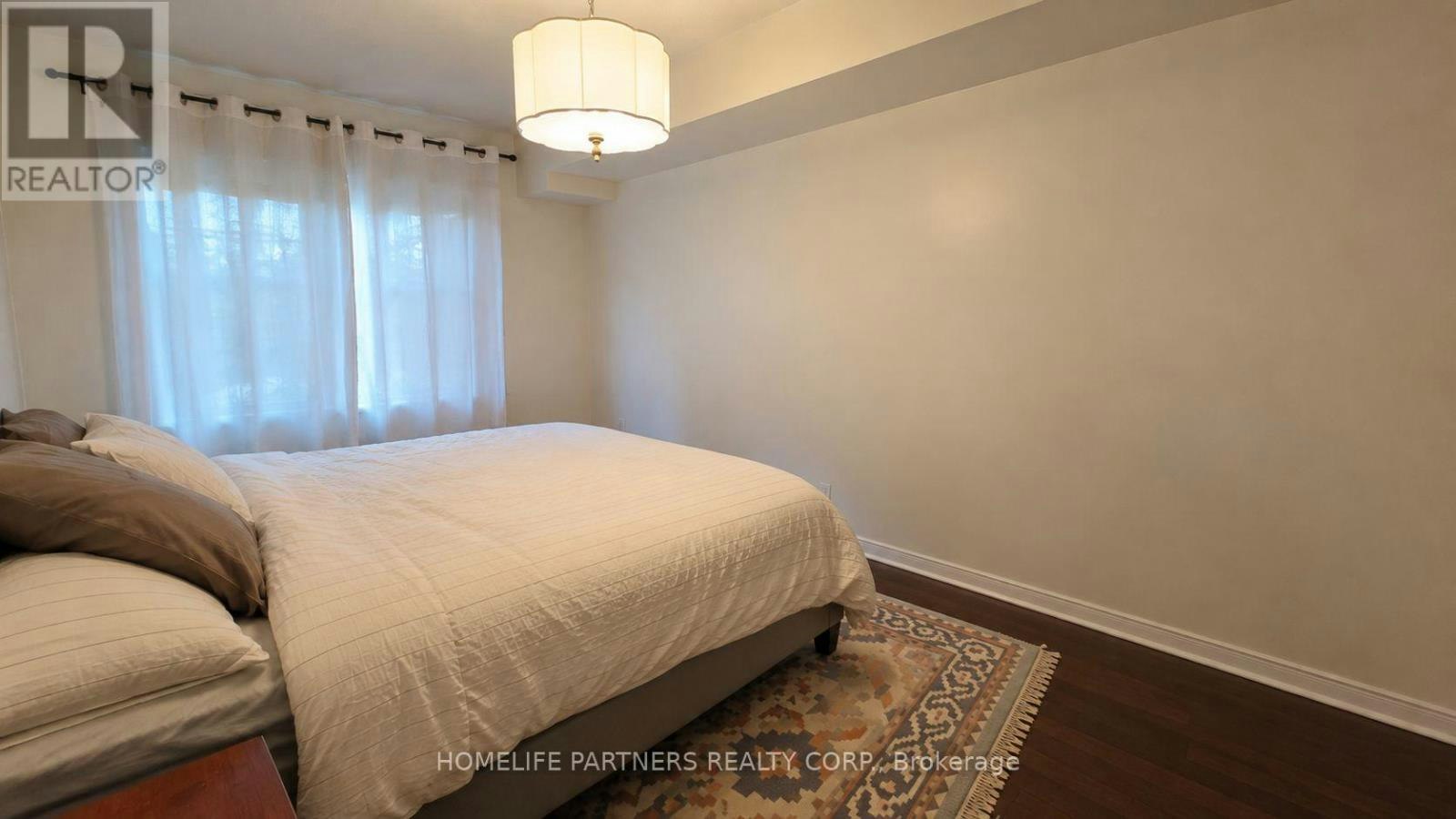 123-25 Turntable Crescent, Toronto, ON, M6H 4K8 - 9