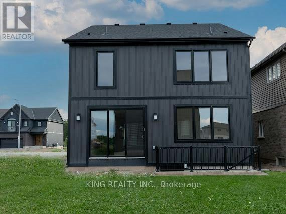 MAIN FLOOR-7406 Majestic Trail, Niagara Falls, ON, L2H 3V8 - 10