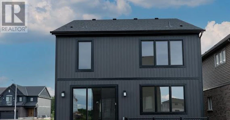 MAIN FLOOR-7406 Majestic Trail, Niagara Falls, ON, L2H 3V8 - 10