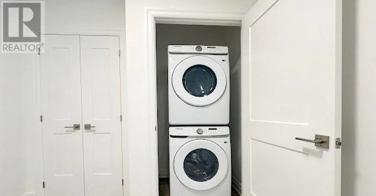 MAIN FLOOR-7406 Majestic Trail, Niagara Falls, ON, L2H 3V8 - 9