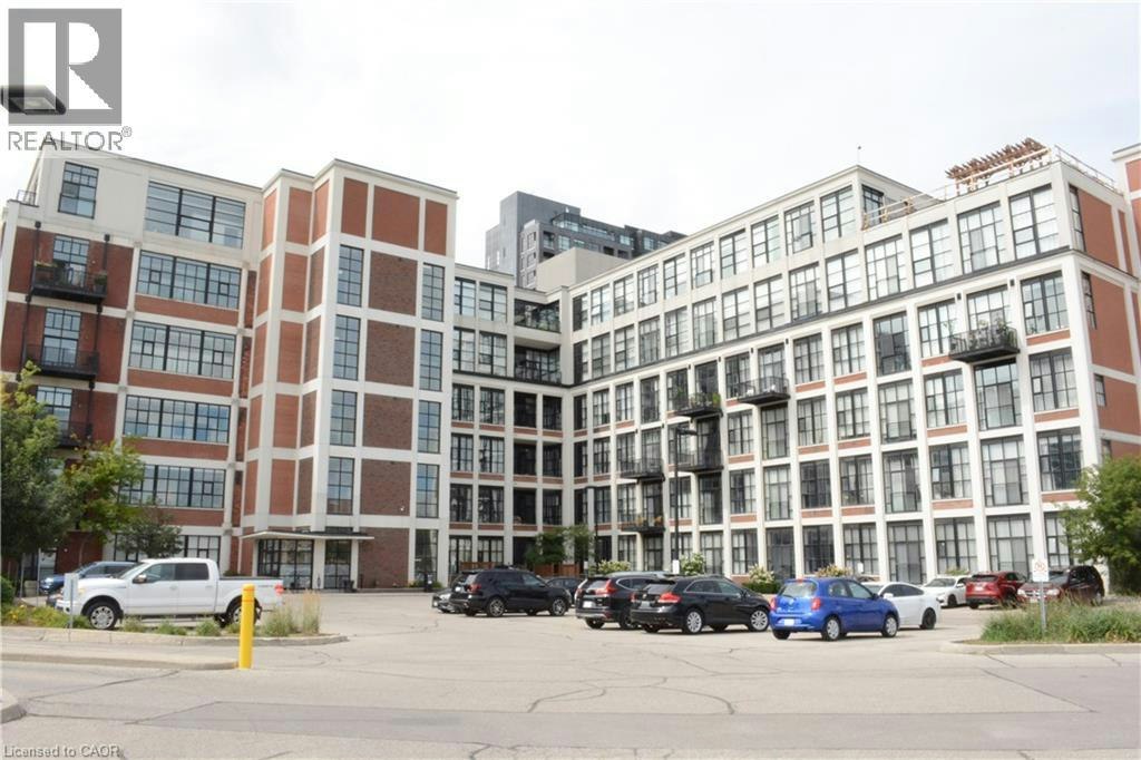 204-404 King Street W, Kitchener, ON, N2G 2L5