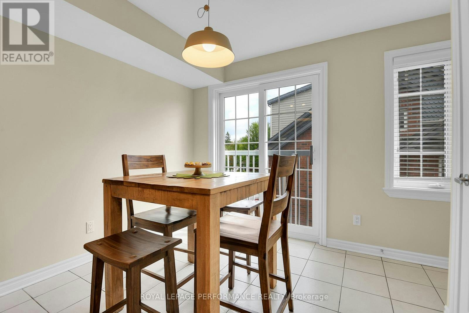 64 Mayflower Private, Ottawa, ON, K2B 0A2 - 20