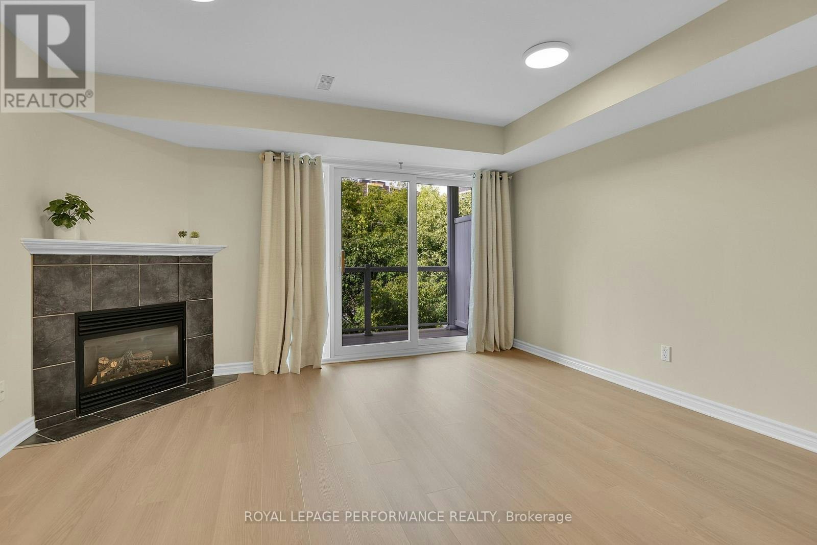 64 Mayflower Private, Ottawa, ON, K2B 0A2 - 10