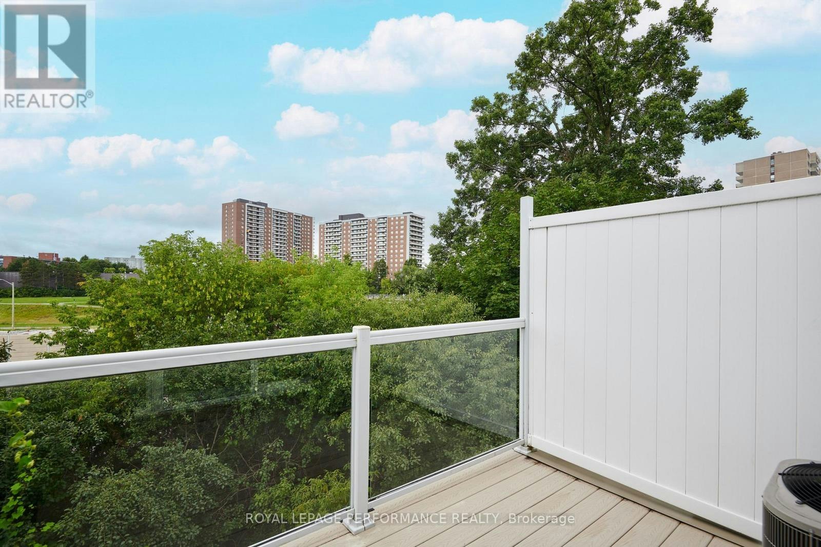 64 Mayflower Private, Ottawa, ON, K2B 0A2 - 38