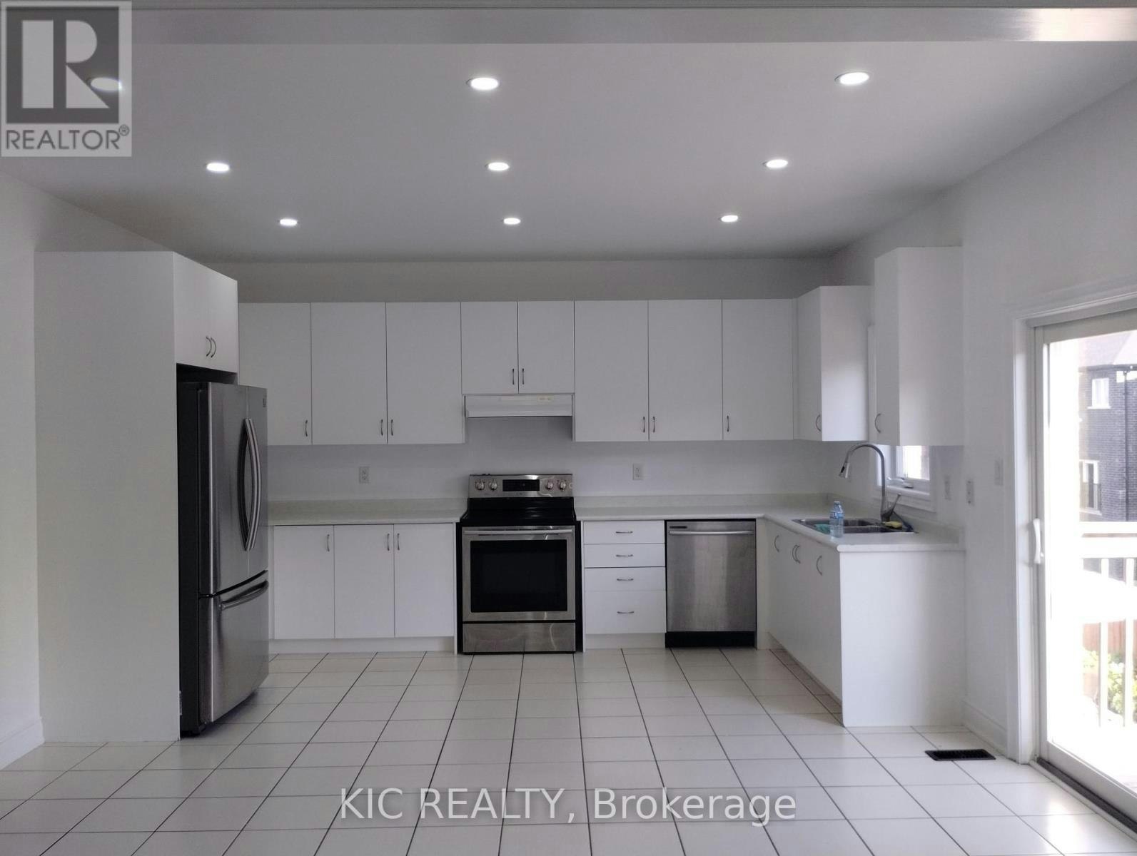 1461 Lormel Gate Avenue, Innisfil, ON, L0L 1W0 - 4