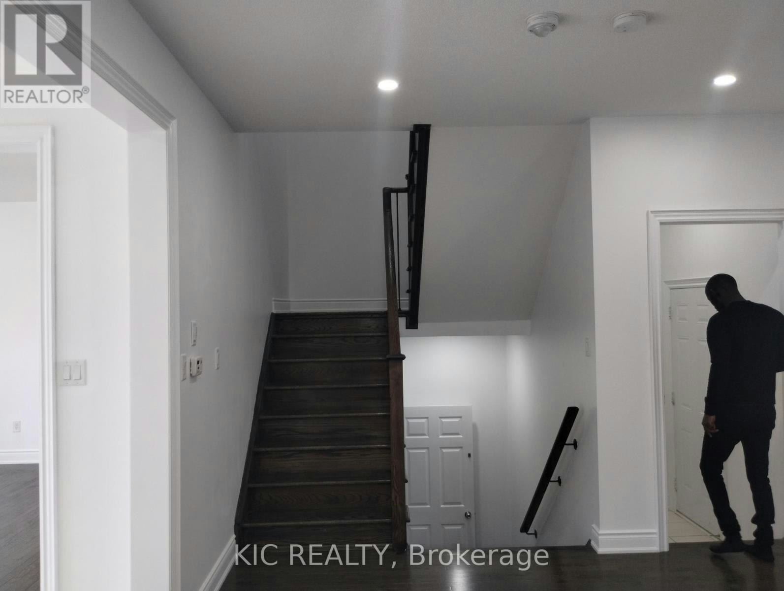1461 Lormel Gate Avenue, Innisfil, ON, L0L 1W0 - 3