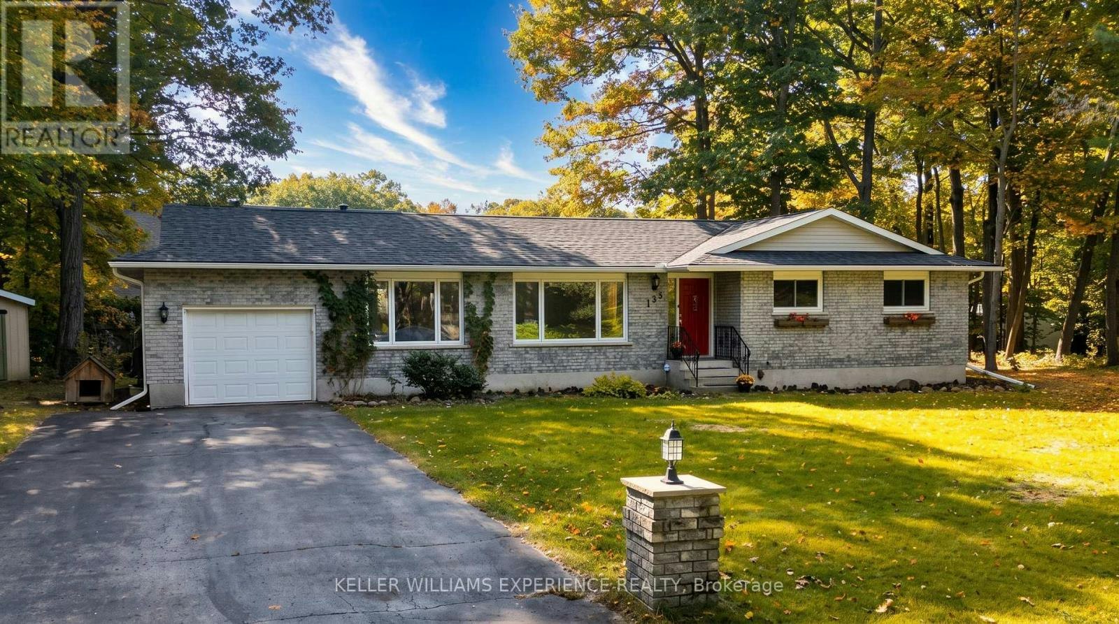 135 Catherine Street W, Gravenhurst, ON, P1P 1A4