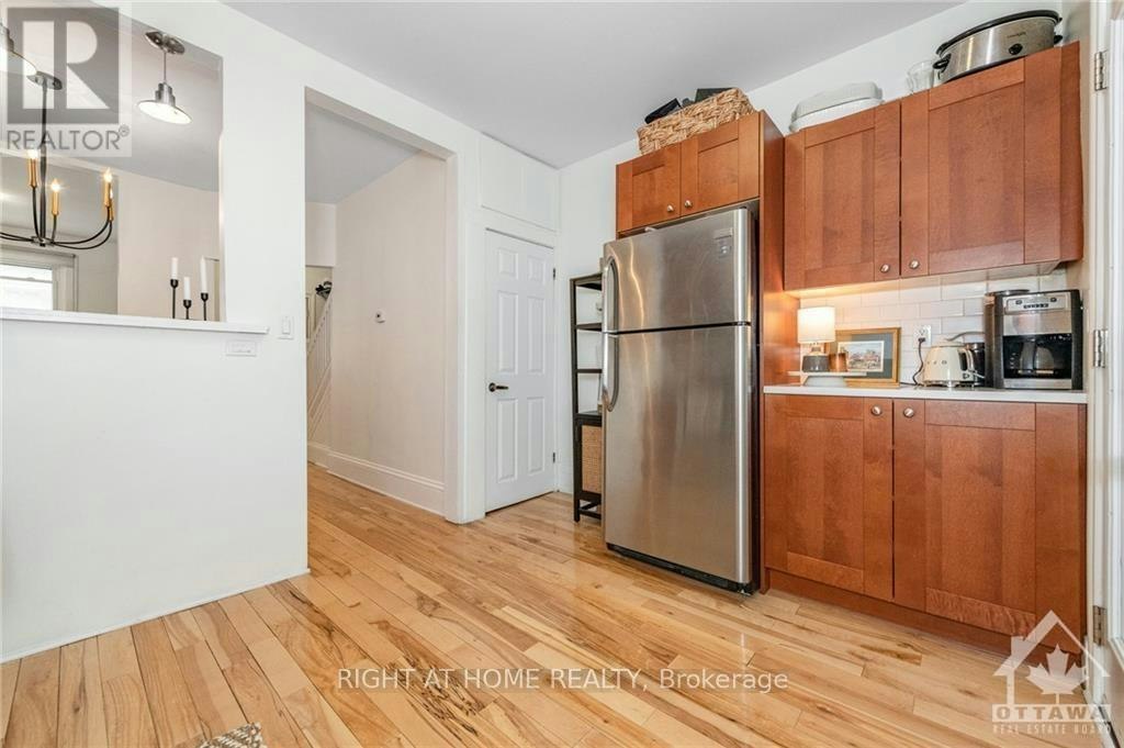 109 Melrose Avenue, Ottawa, ON, K1Y 3K6 - 8