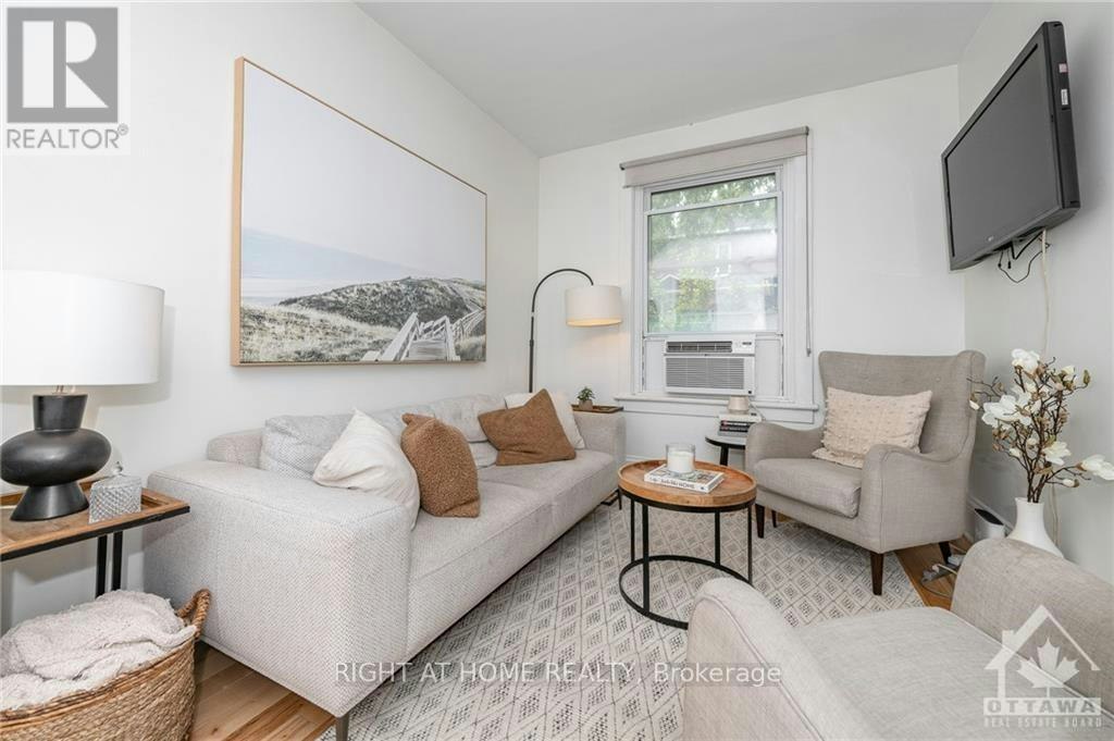 109 Melrose Avenue, Ottawa, ON, K1Y 3K6 - 5