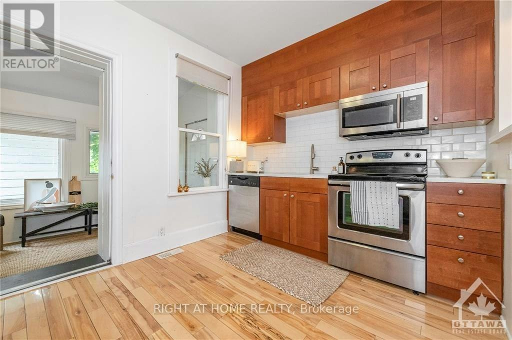 109 Melrose Avenue, Ottawa, ON, K1Y 3K6 - 9