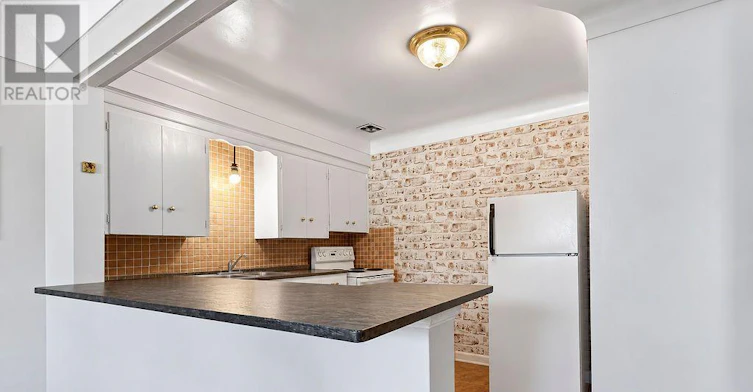 303-830 Robinson Street, Burlington, ON, L7R 2L5 - 4