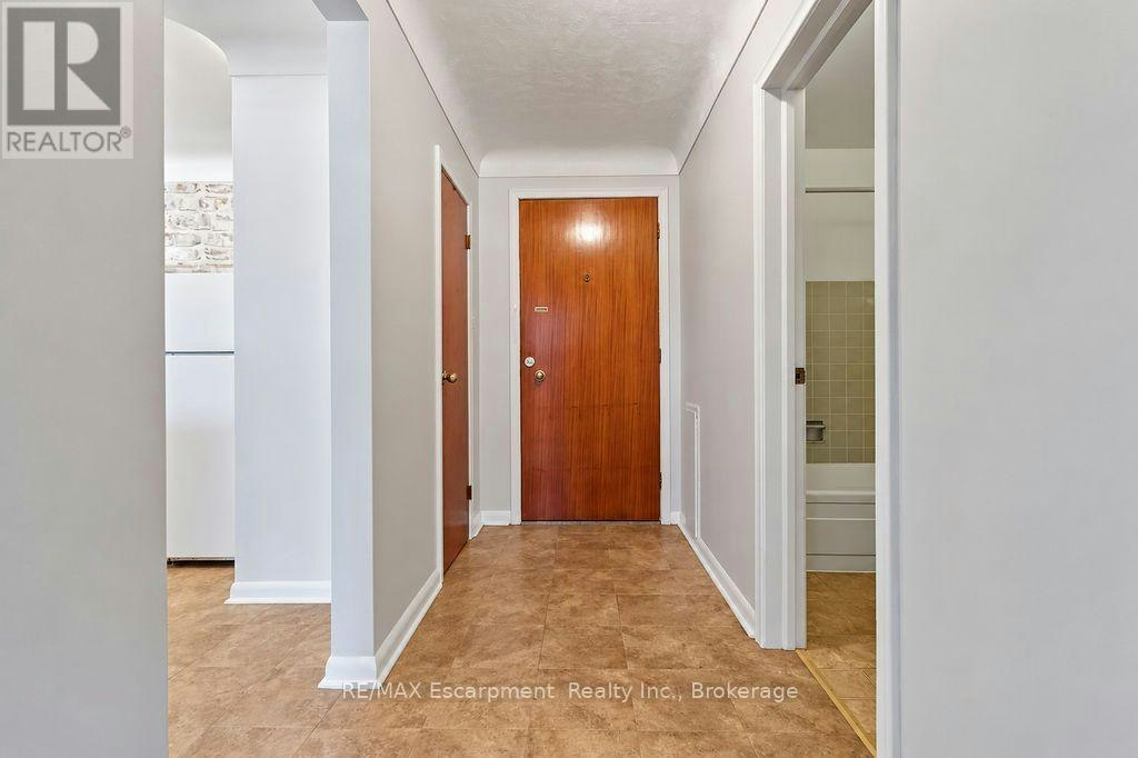 303-830 Robinson Street, Burlington, ON, L7R 2L5 - 13
