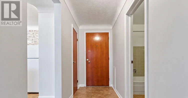 303-830 Robinson Street, Burlington, ON, L7R 2L5 - 13