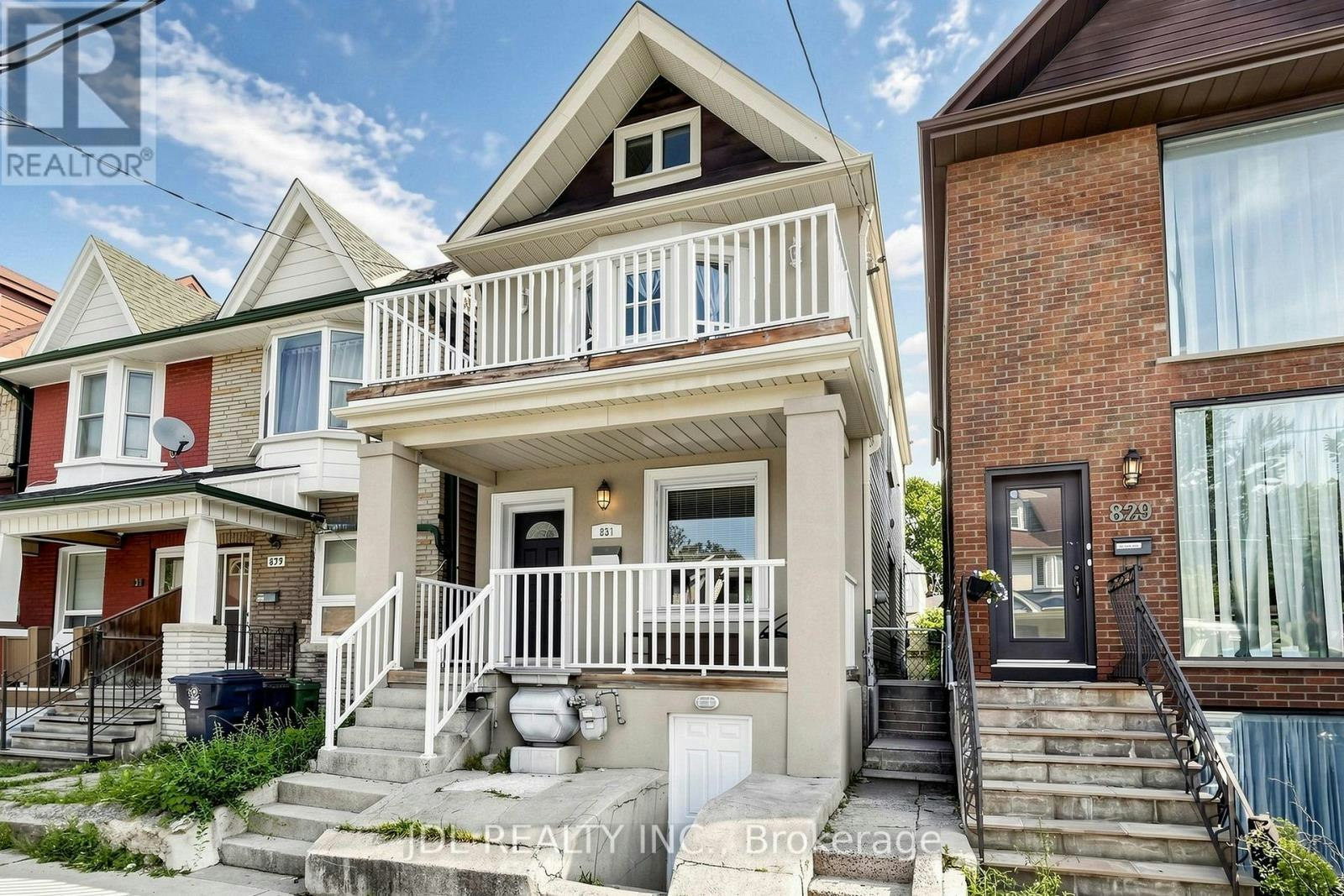 831 Pape Avenue, Toronto, ON, M4K 3T4