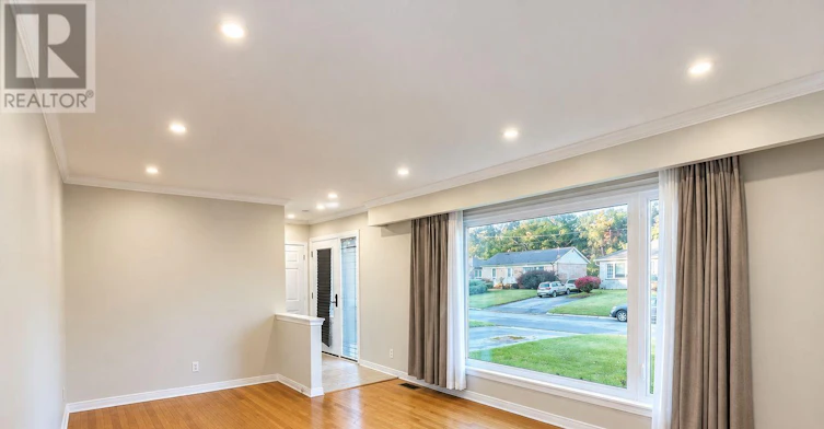 UPPER-10 Elizabeth Street, Halton Hills, ON, L7G 3K2 - 2