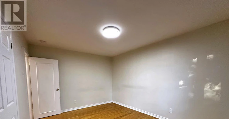 UPPER-10 Elizabeth Street, Halton Hills, ON, L7G 3K2 - 12
