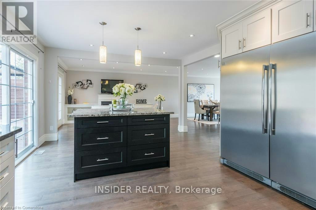 234 Shakespeare Drive, Waterloo, ON, N2L 2T6 - 20