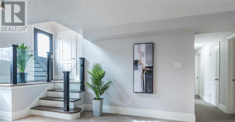 234 Shakespeare Drive, Waterloo, ON, N2L 2T6 - 31