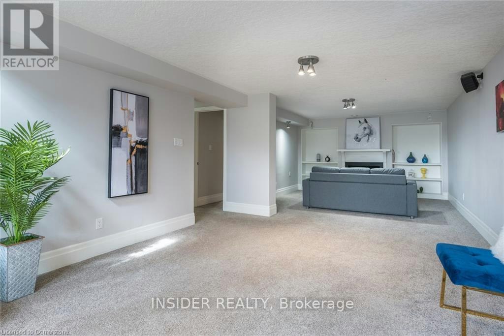 234 Shakespeare Drive, Waterloo, ON, N2L 2T6 - 30