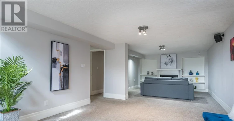 234 Shakespeare Drive, Waterloo, ON, N2L 2T6 - 30