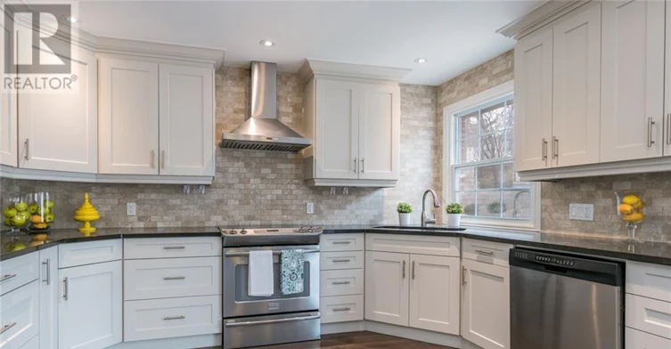 234 Shakespeare Drive, Waterloo, ON, N2L 2T6 - 19