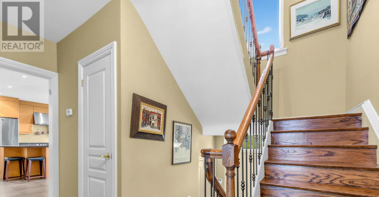 25 Clarendon Avenue, Toronto, ON, M4V 1H8 - 17