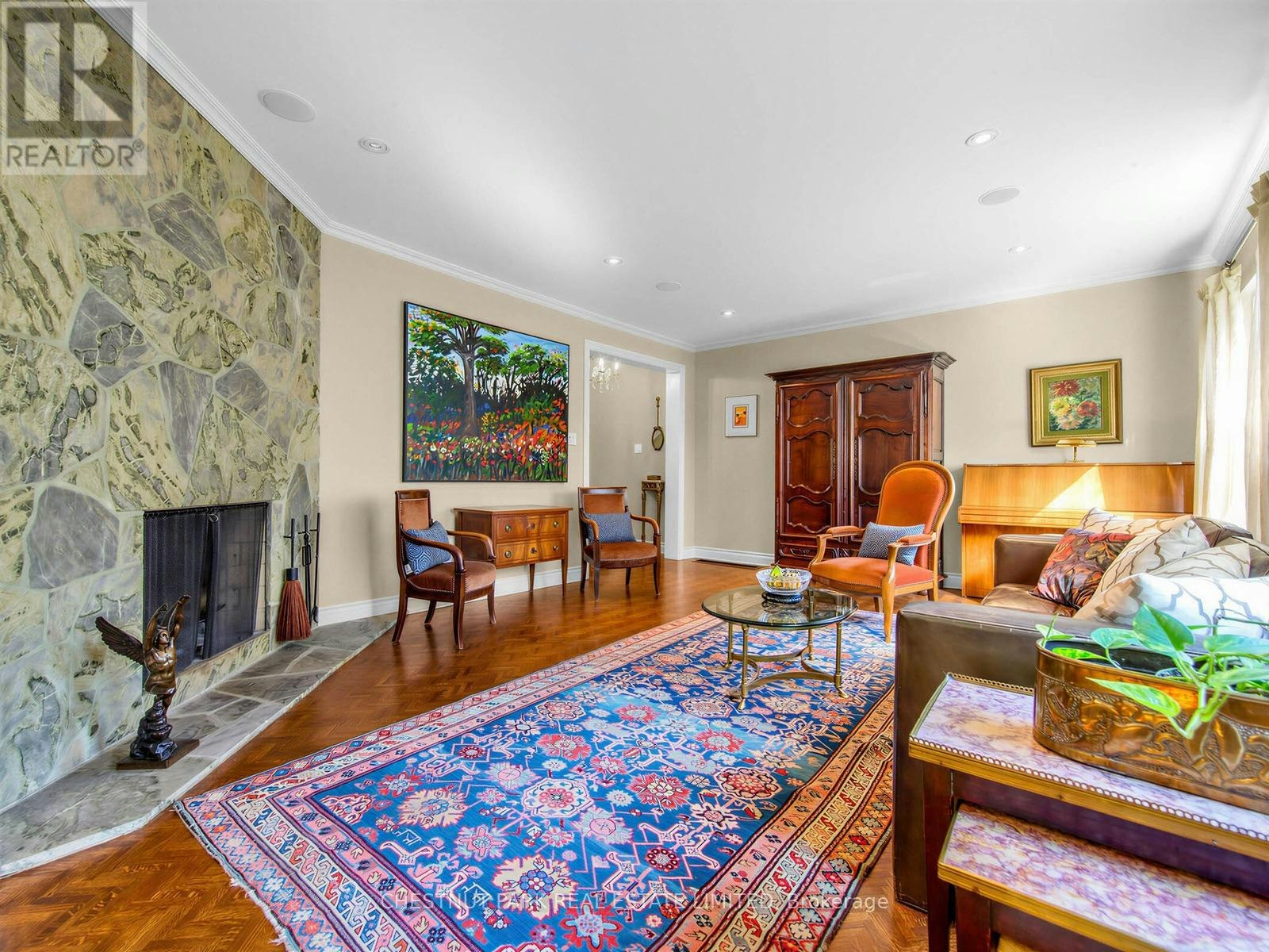 25 Clarendon Avenue, Toronto, ON, M4V 1H8 - 3