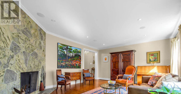 25 Clarendon Avenue, Toronto, ON, M4V 1H8 - 3