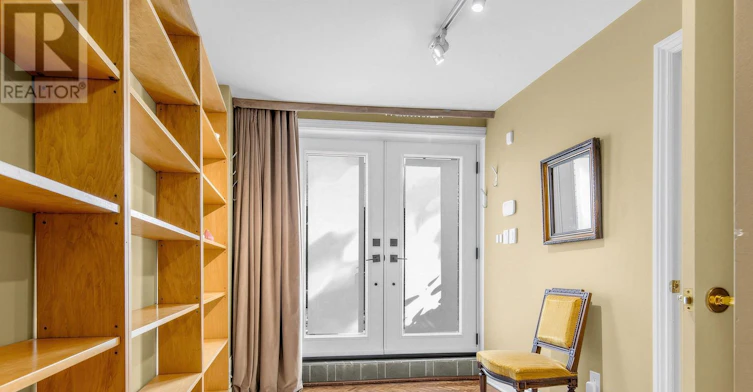 25 Clarendon Avenue, Toronto, ON, M4V 1H8 - 29