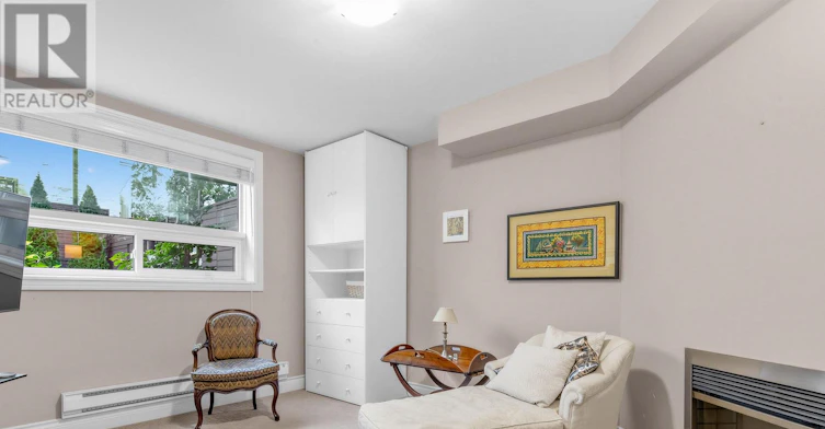 25 Clarendon Avenue, Toronto, ON, M4V 1H8 - 32