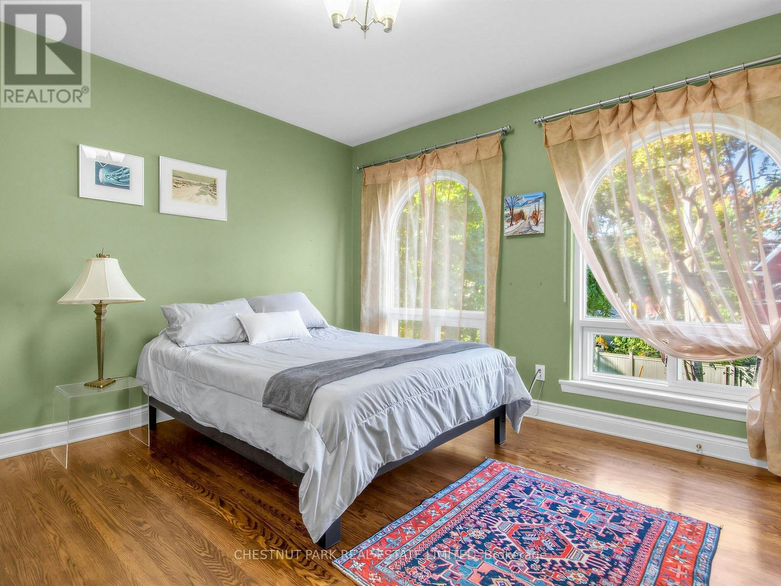 25 Clarendon Avenue, Toronto, ON, M4V 1H8 - 25