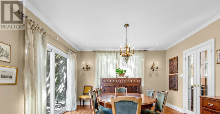 25 Clarendon Avenue, Toronto, ON, M4V 1H8 - 7