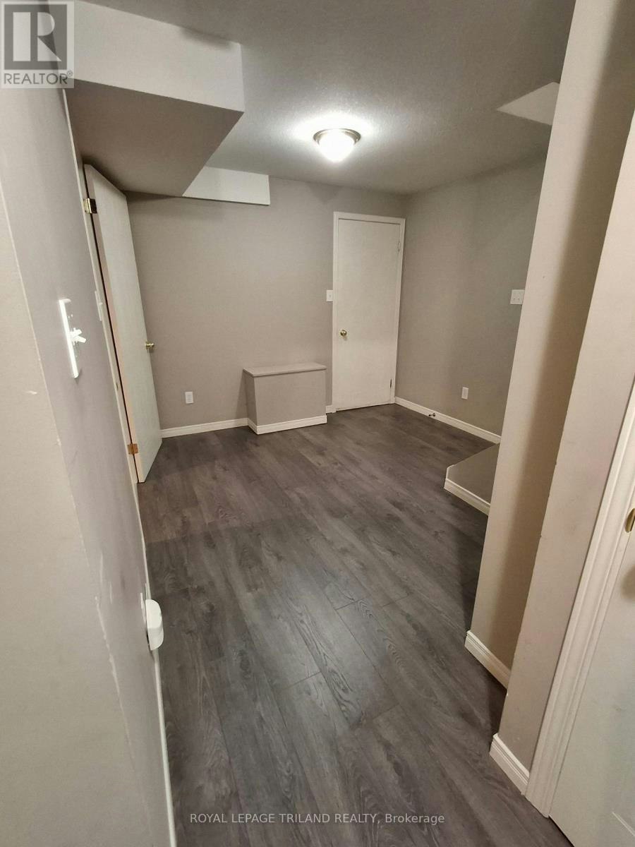 905 Redoak Avenue, London, ON, N6H 5R6 - 14