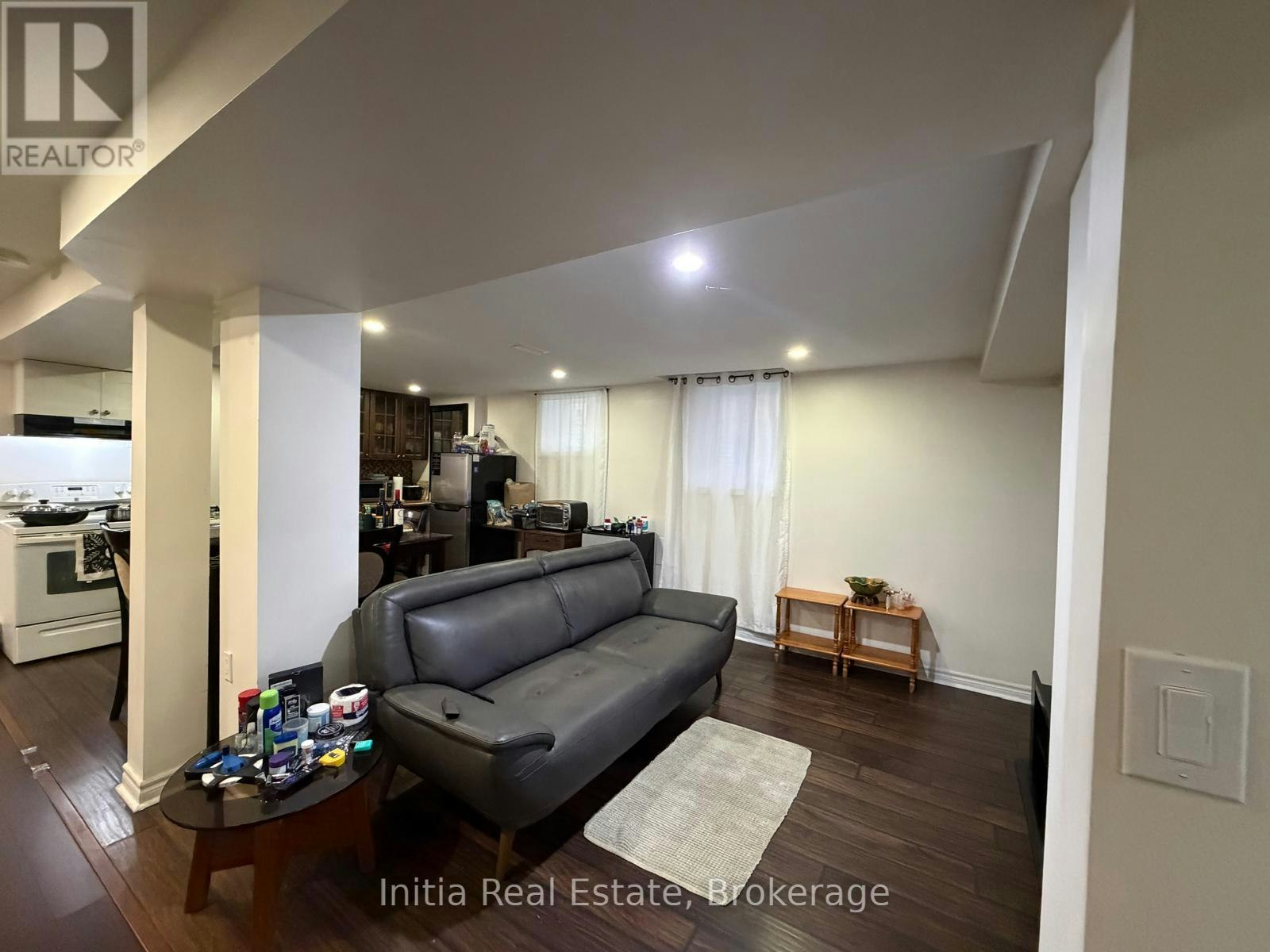 18 Harkins Drive, Ajax, ON, L1T 3T6 - 9