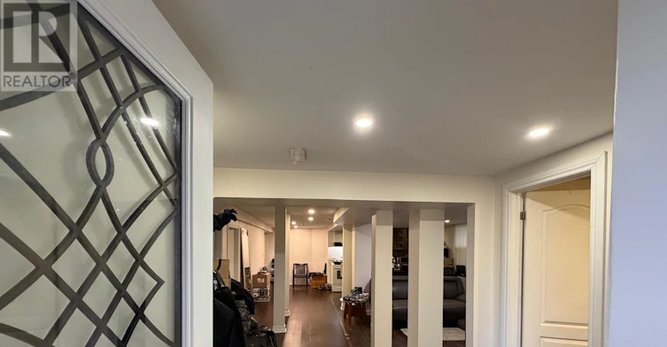 18 Harkins Drive, Ajax, ON, L1T 3T6 - 6